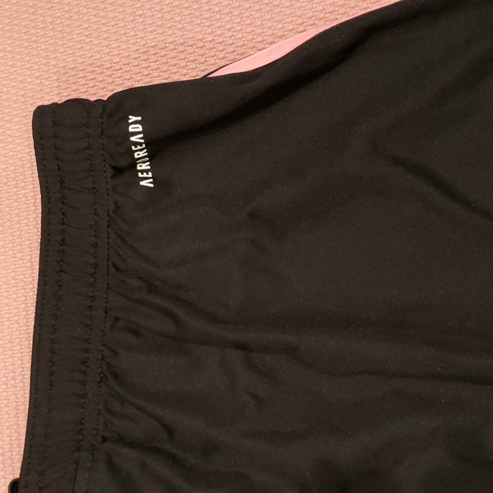 Adidas 5" Inseam Short Never Worn - Picture 4 of 9